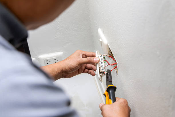 Best Local Electrician Companies  in Westgate, FL